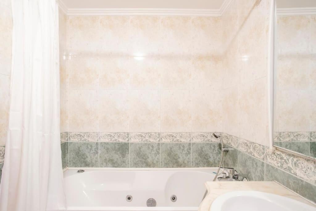 Apartamento Em Lisboa, Perto De Sintra Fontainhas  Eksteriør bilde